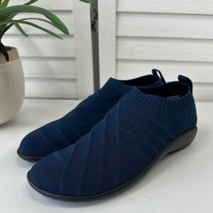 NWOB Naot Vegan Okahu Navy Knit‎ Slip On Comfort Shoe Loafer Size EU 37 US 6